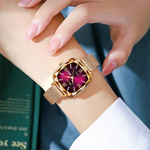 Quartz Mesh Strap Women's Watches